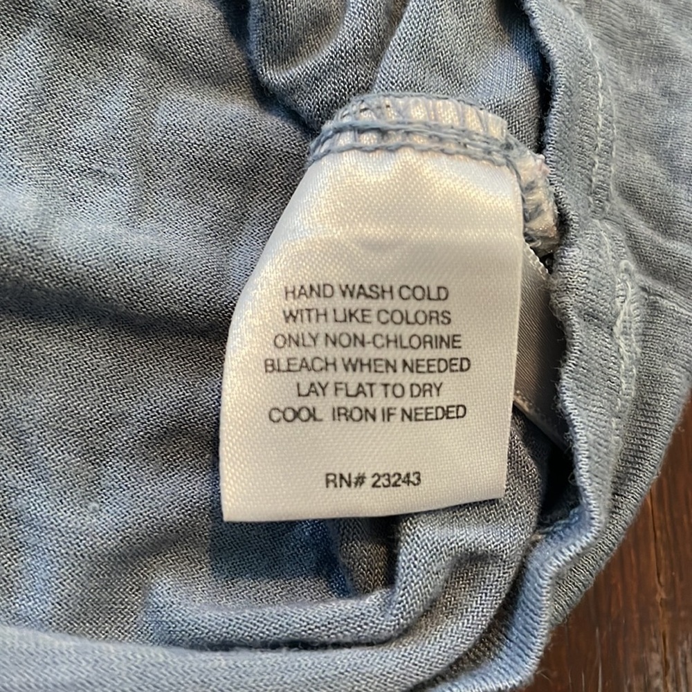 Women's New York & Company Pocket Short Sleeve Shirt Large - Picture 14 of 14